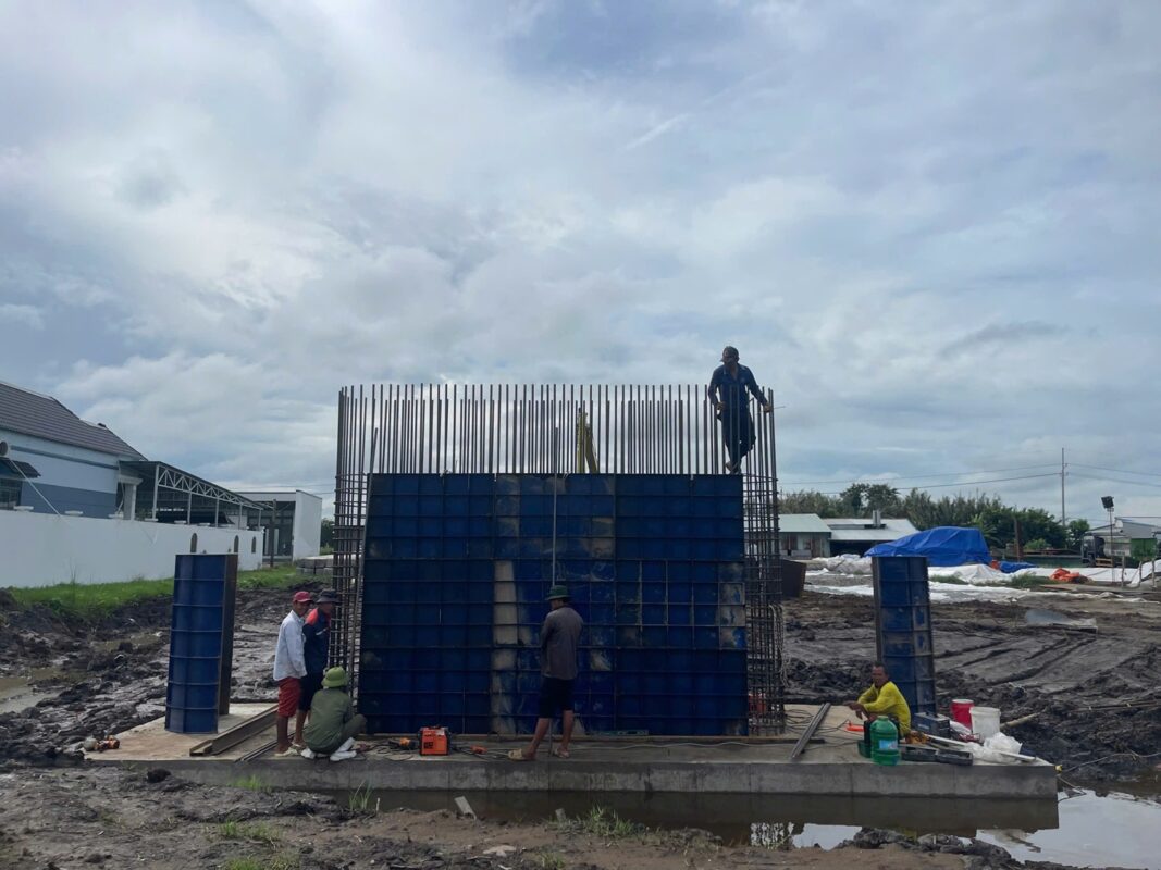 Dự án Đầu tư xây dựng công trình đường ven sông Cái Lớn (trên địa bàn huyện Vĩnh Thuận)